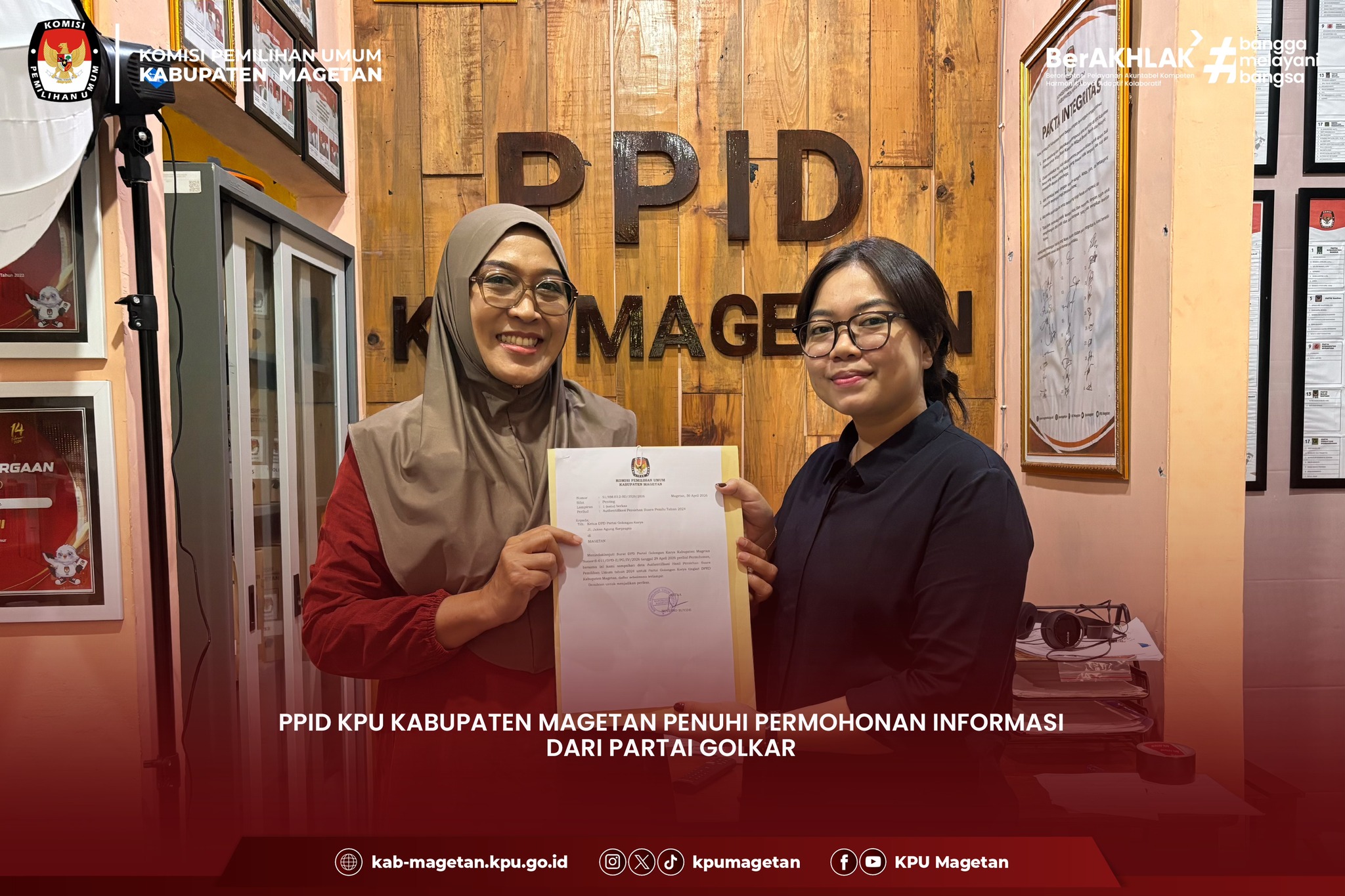 penyerahan surat autentifikasi kepada Partai Golkar